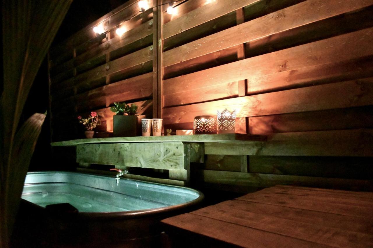 Tente Bivouac Option Bain Chauffee Au Bois Idrac-Respailles エクステリア 写真